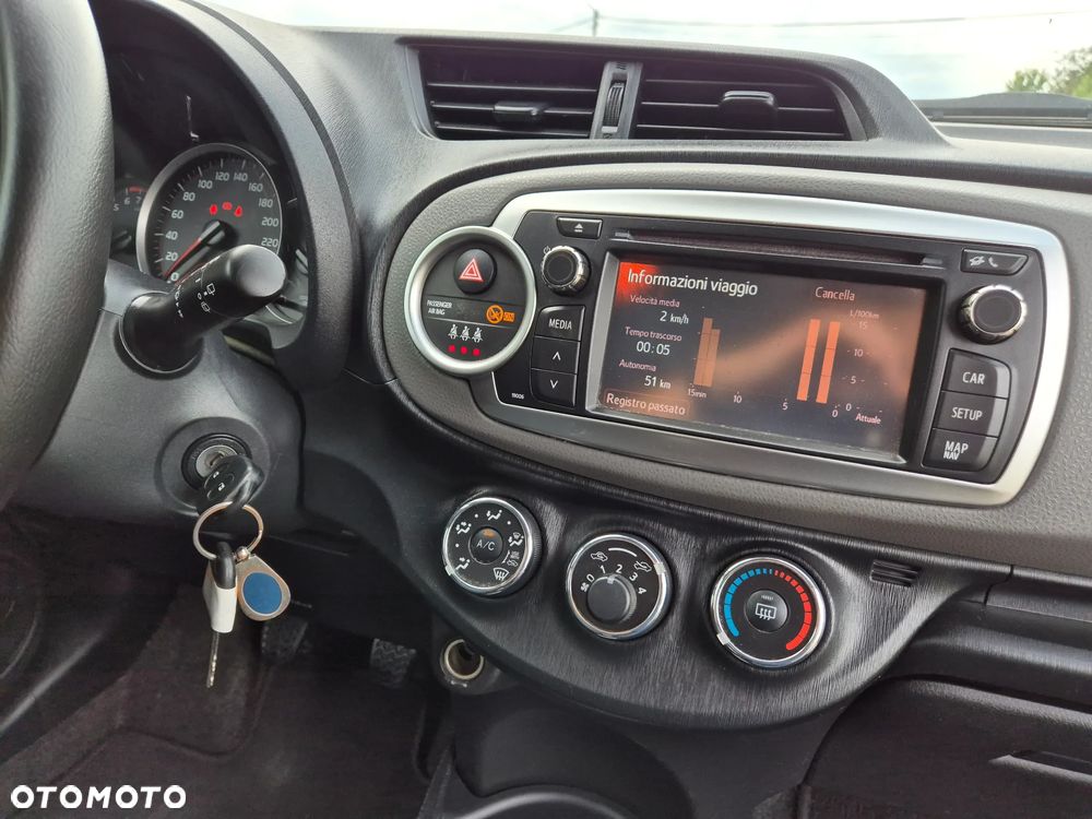 Toyota Yaris 1.33 VVT-i Comfort - 23