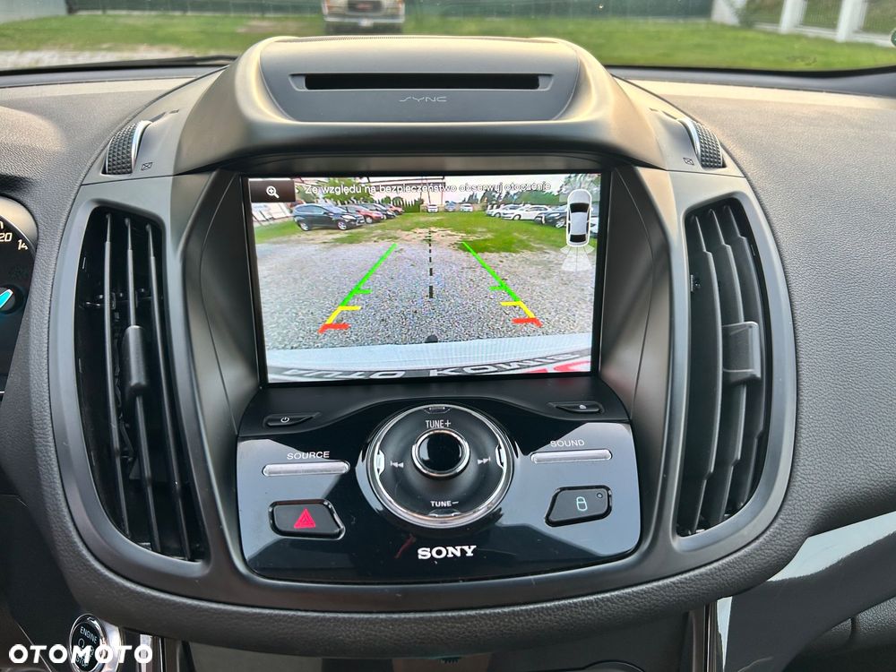 Ford Kuga 2.0 TDCi 2x4 Titanium - 26