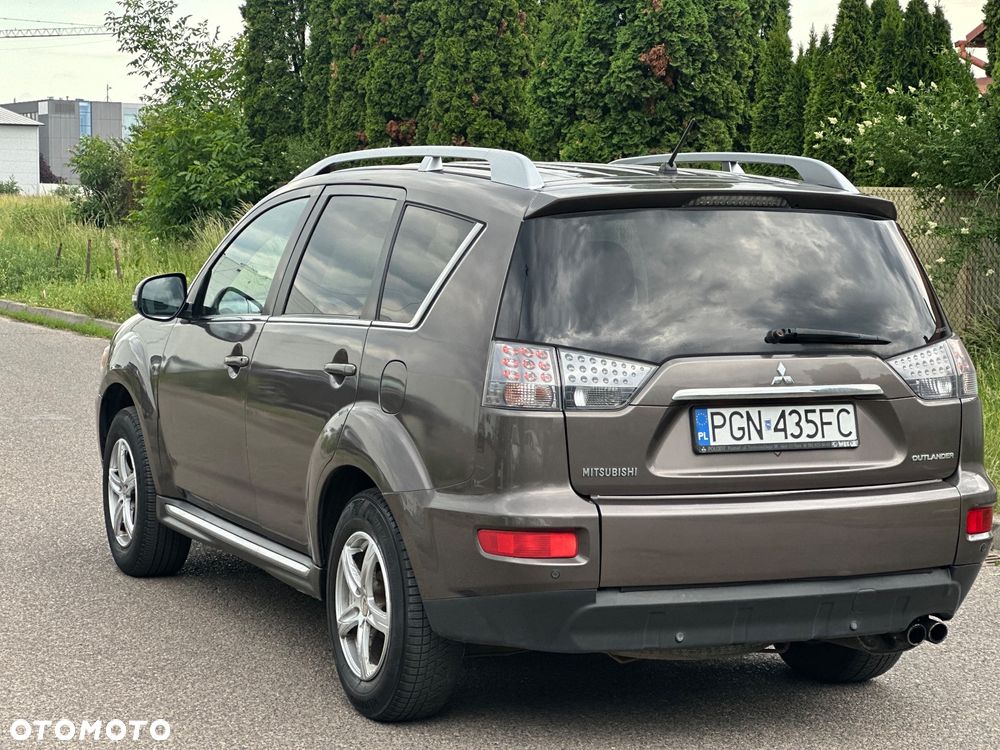 Mitsubishi Outlander 2.0 DID Intense + SE - 4