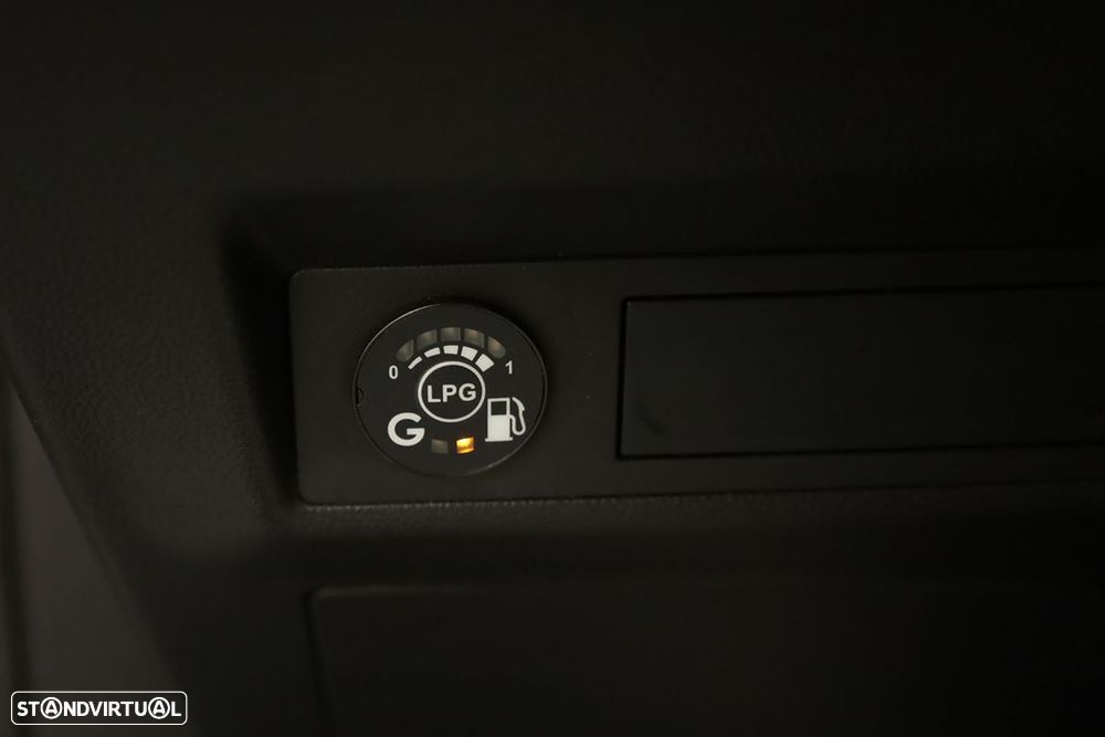 Renault Captur 1.0 TCe Techno Bi-Fuel - 21