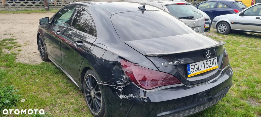 Mercedes-Benz CLA 250 7G-DCT - 28