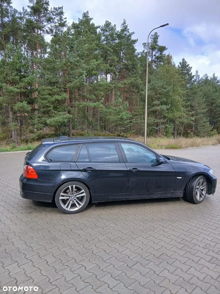 BMW Seria 3 320d DPF Efficient Dynamics Edition Edition Exclusive - 3