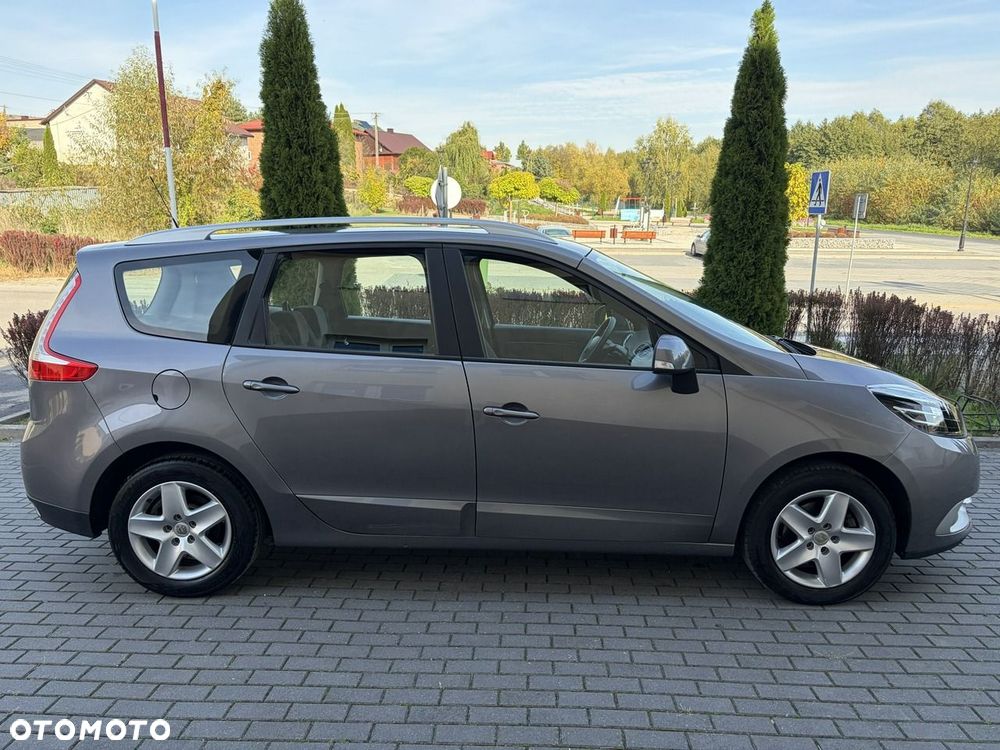 Renault Grand Scenic - 6