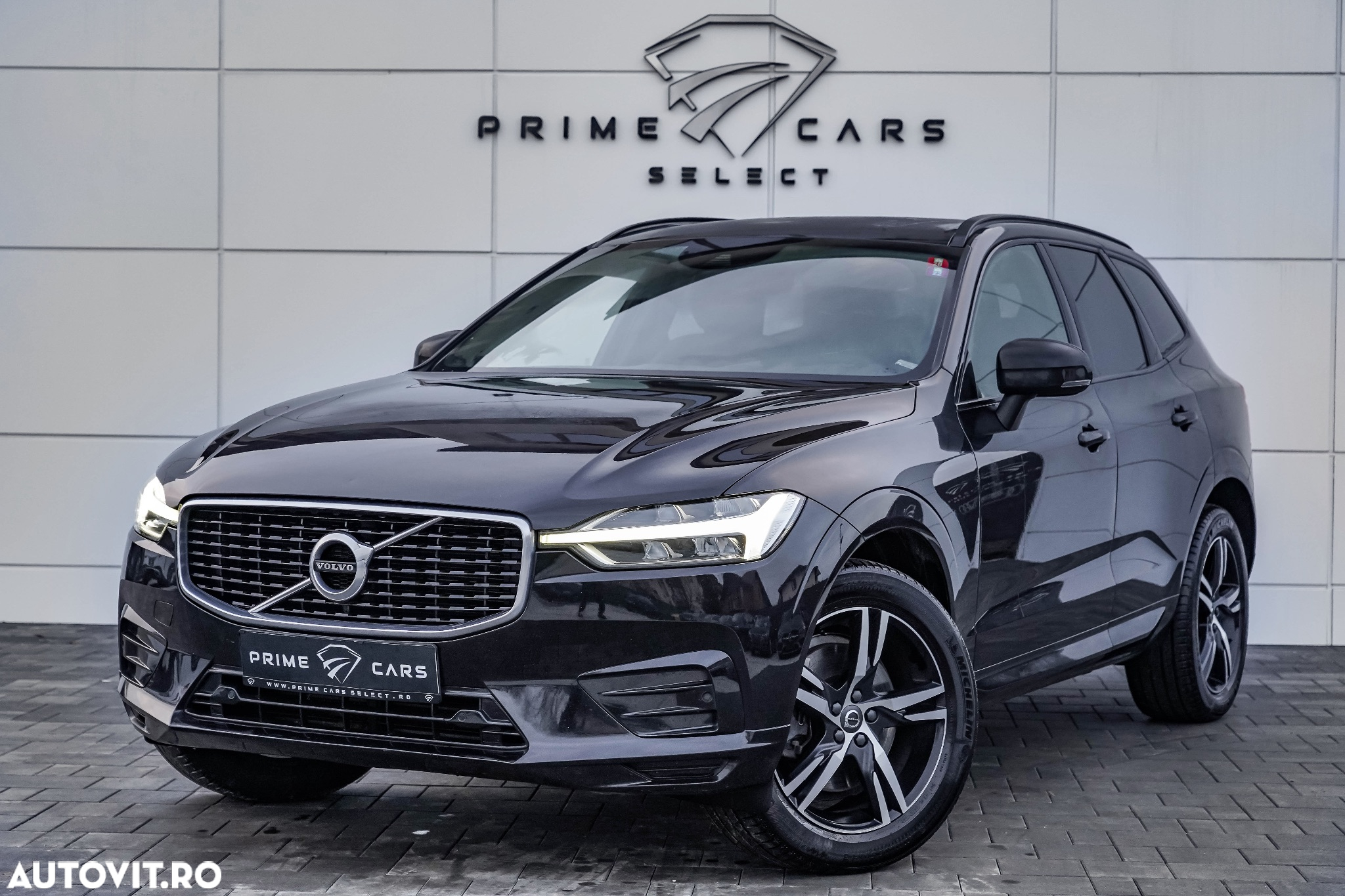 Volvo XC 60 T5 R-Design - 9