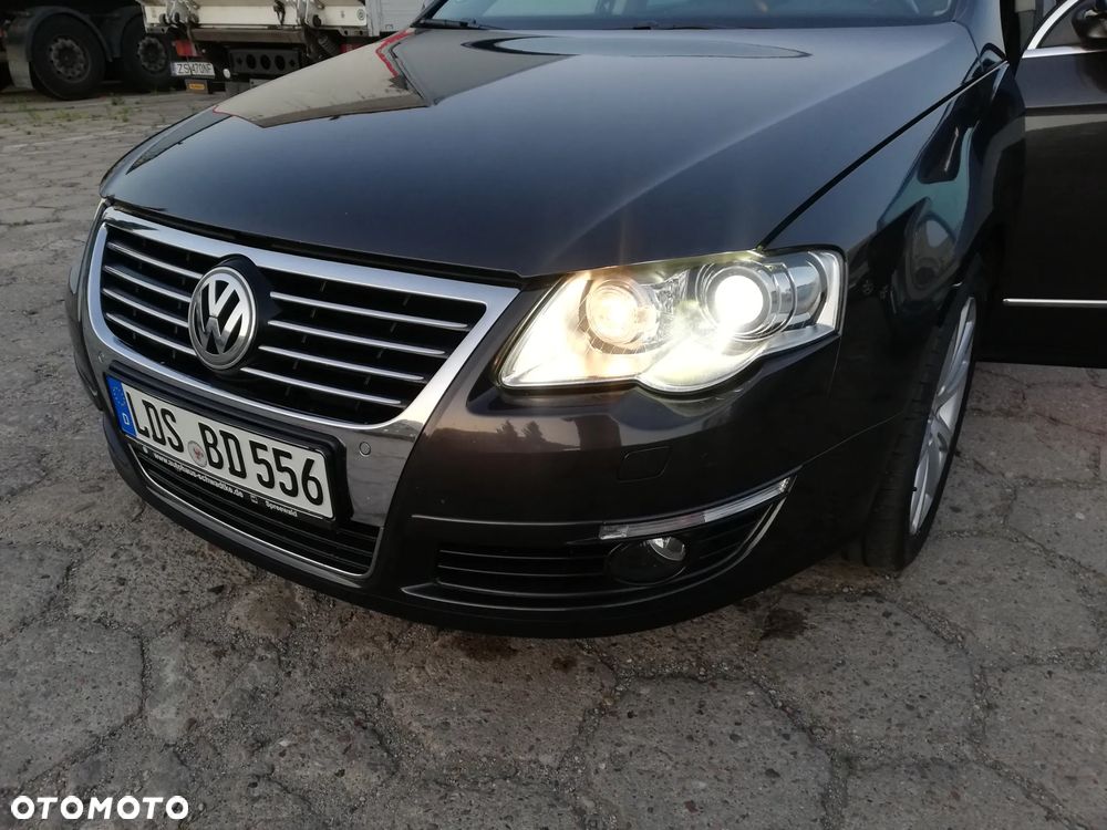 Volkswagen Passat 2.0 TDI Highline - 15