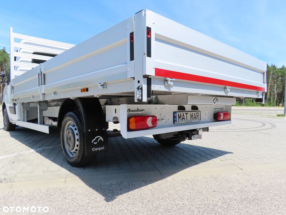 Renault Master 2.3 dCi 145 KM Skrzynia 4118 mm 8 Euro Palet WZMACNIANY 1219 Kg Ładowność HAK 2500 Kg Stan Jak NOWY POLECAM - 14