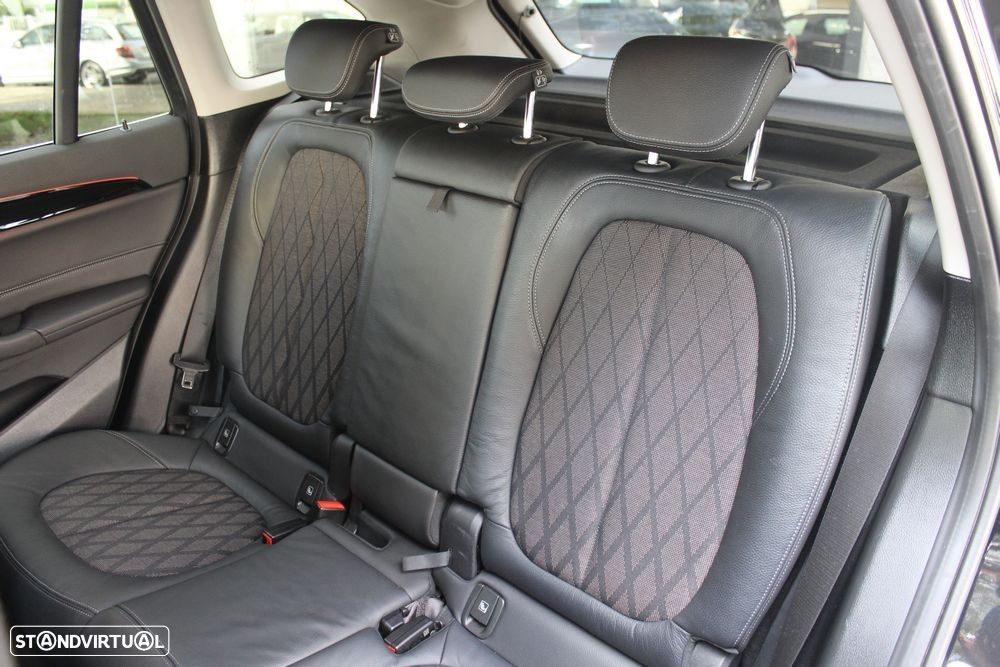 BMW X1 16 d sDrive Auto xLine - 20