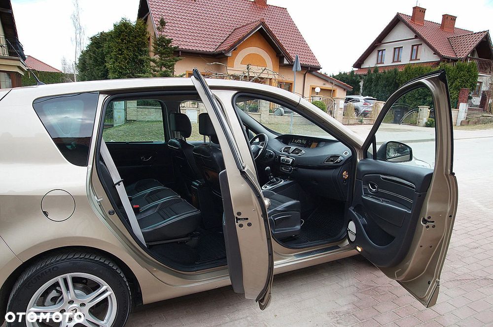 Renault Scenic Energy dCi 130 Euro 6 S&S Bose Edition - 27