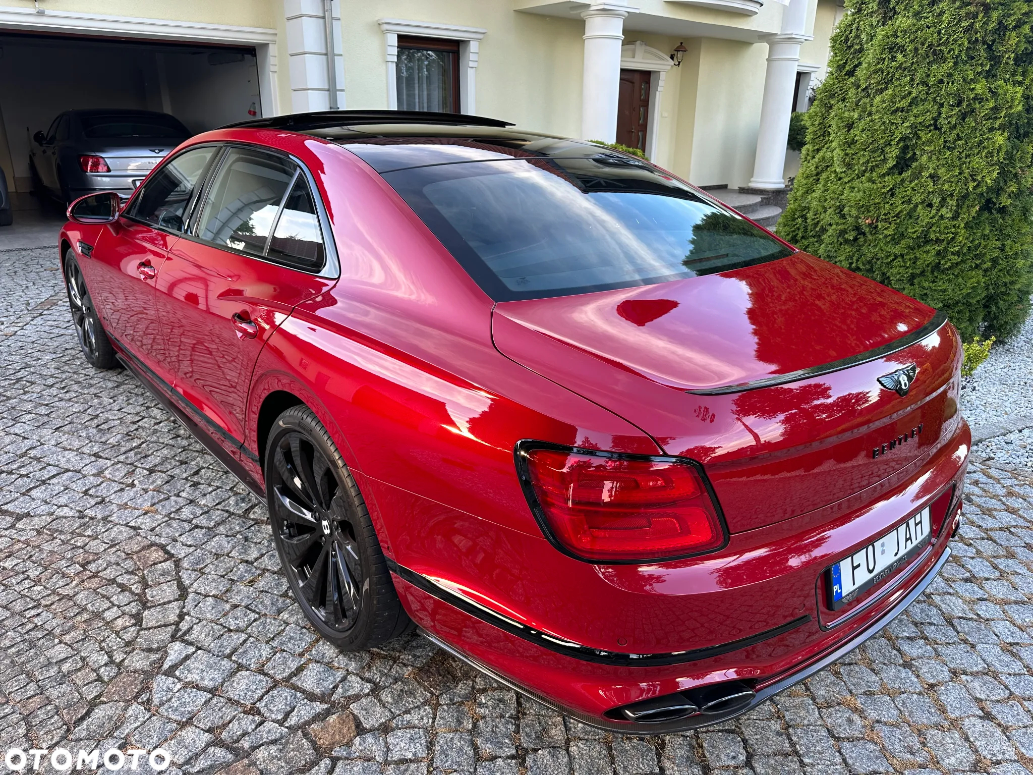 Bentley Flying Spur New V8 Mulliner - 21