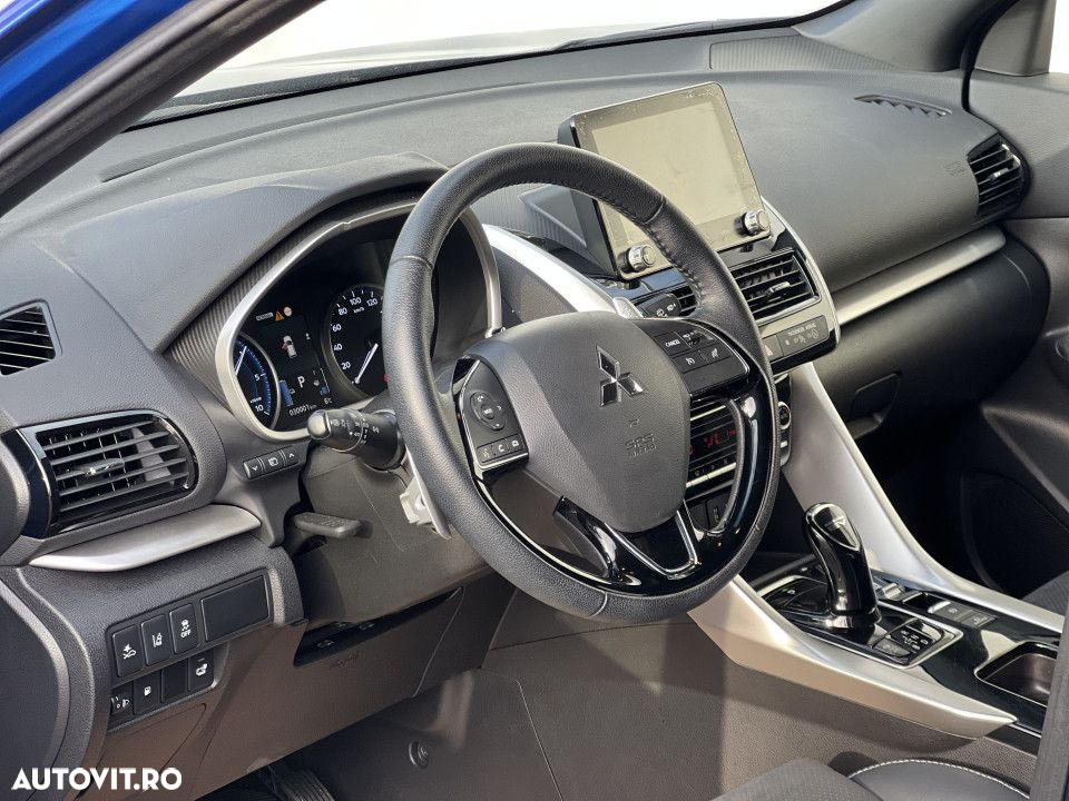Mitsubishi Eclipse-Cross - 4