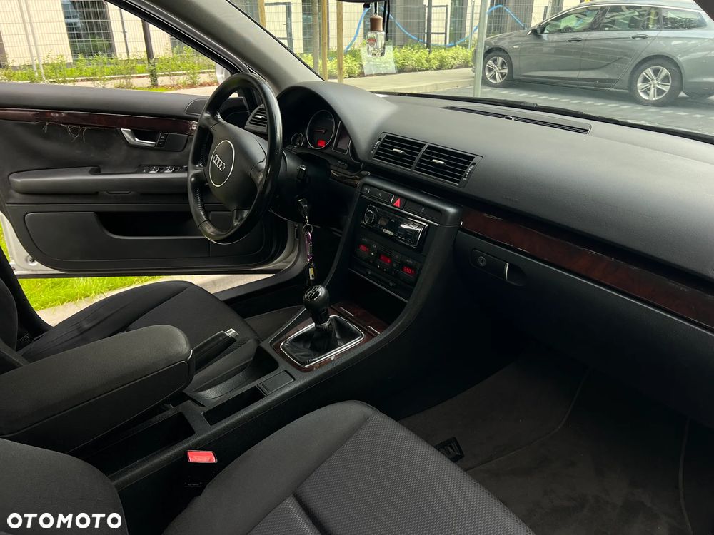 Audi A4 - 12
