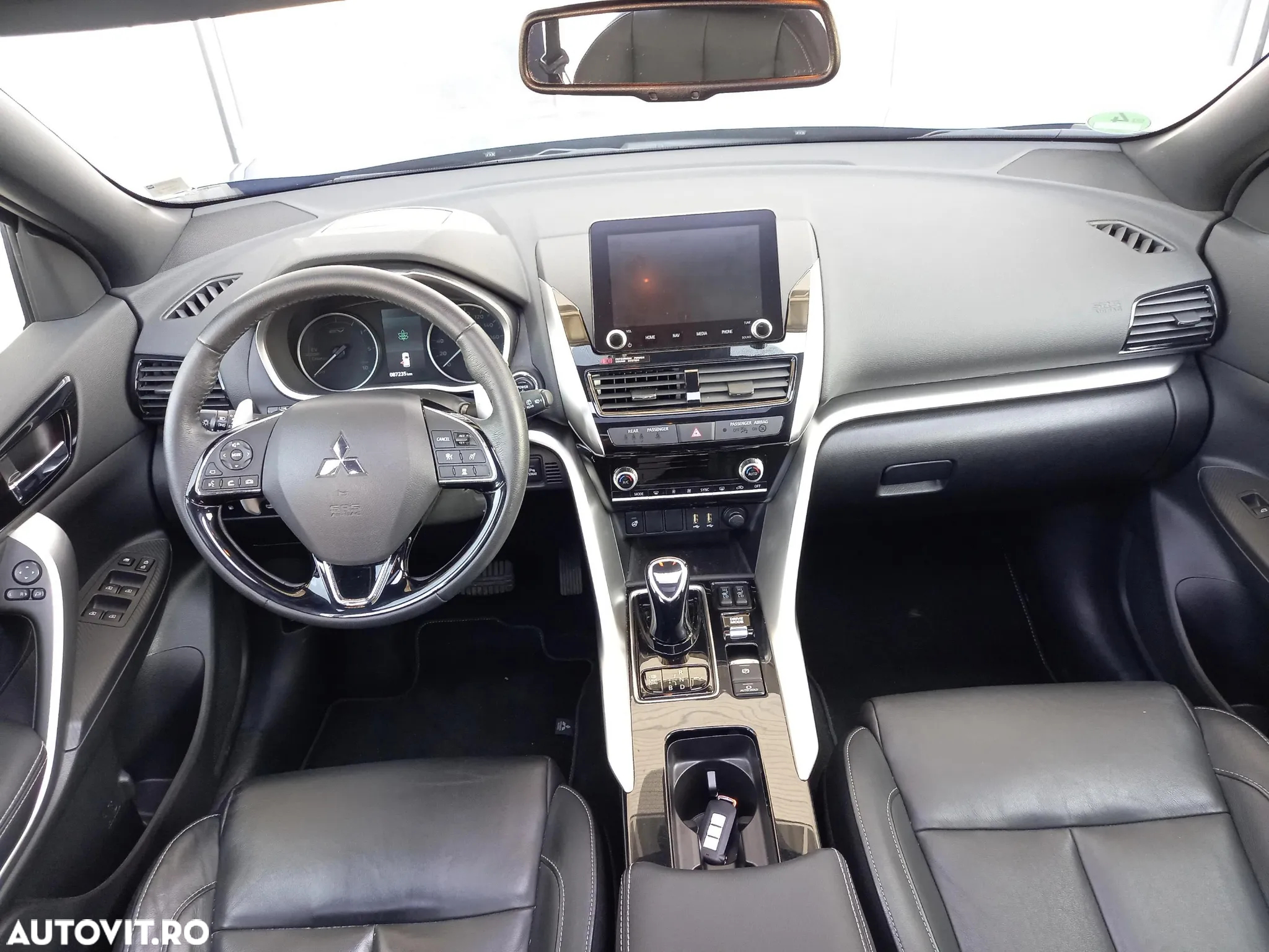 Mitsubishi Eclipse-Cross PHEV Intense+ Black - 10