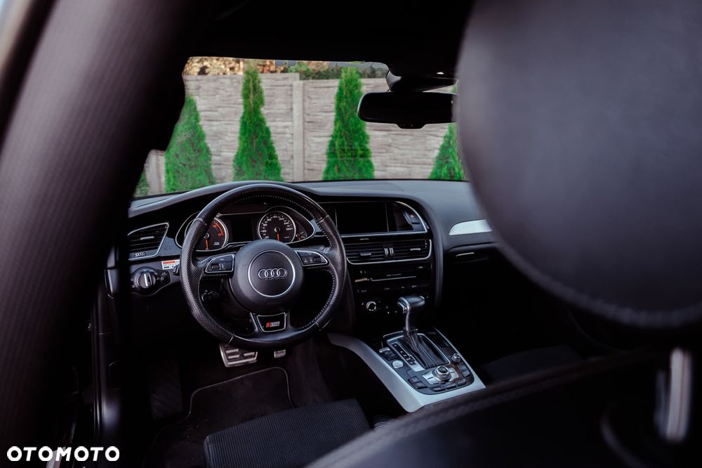 Audi A4 Avant 2.0 TDI DPF quattro S tronic S line Sportpaket - 11