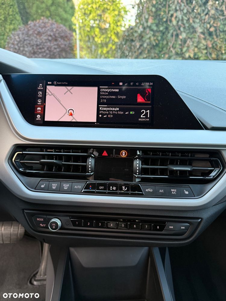BMW Seria 1 118i - 18