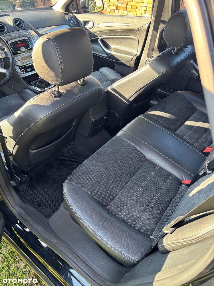 Ford Mondeo 2.0 TDCi Titanium - 13