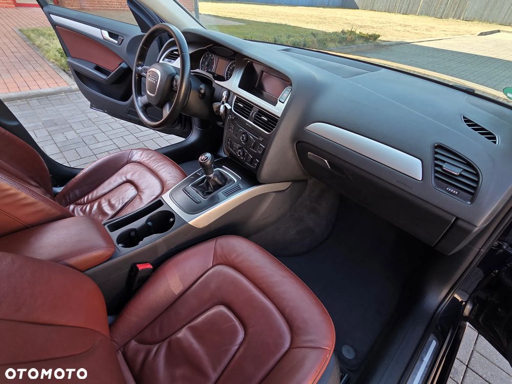 Audi A4 Avant 2.0 TFSI Ambiente - 20