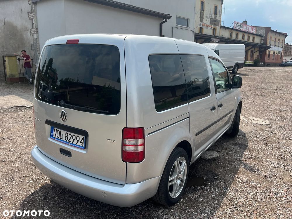 Volkswagen Caddy - 2