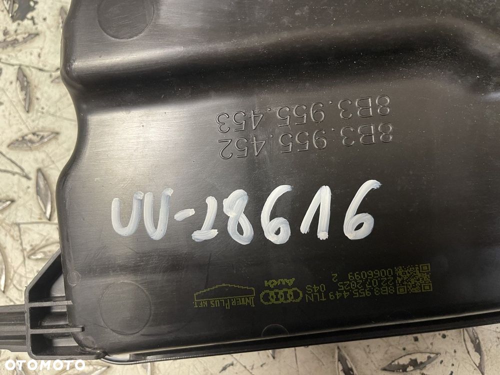 ZBIORNICZEK SPRYSKIWACZY AUDI A5 B10 8B3955453A - 7