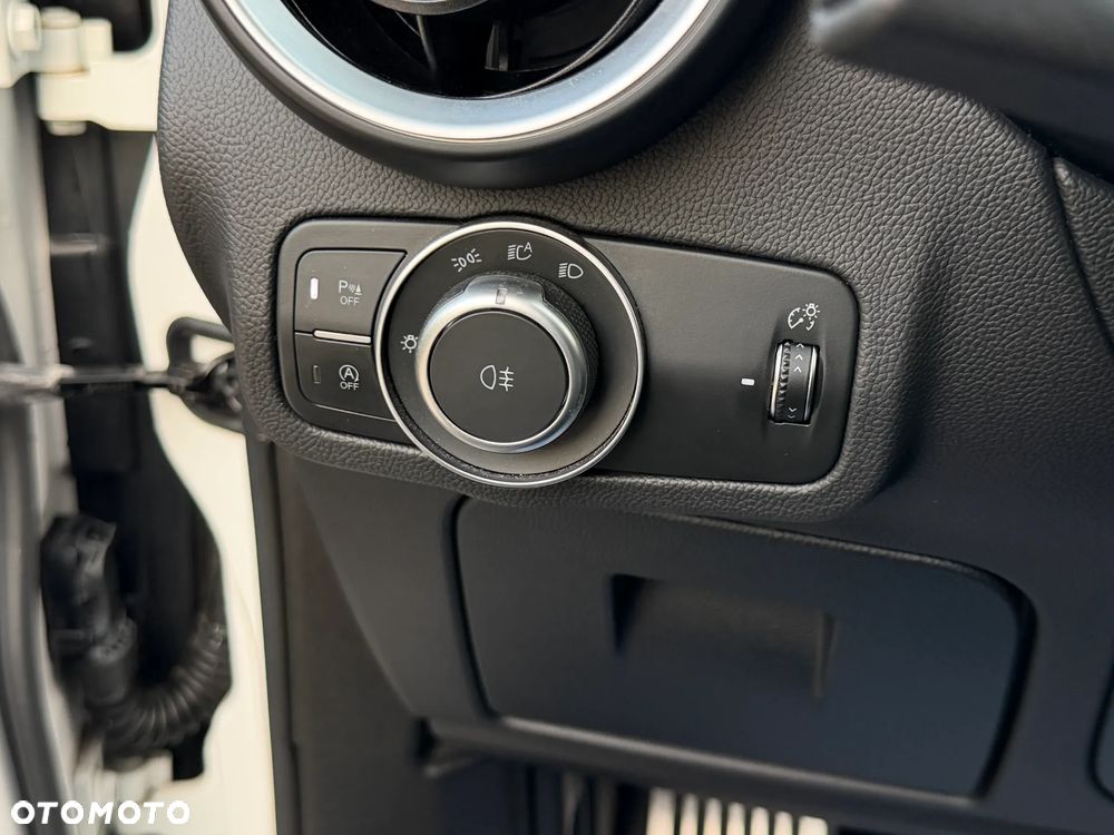 Alfa Romeo Stelvio 2.0 Turbo B-Tech Edition Q4 - 29