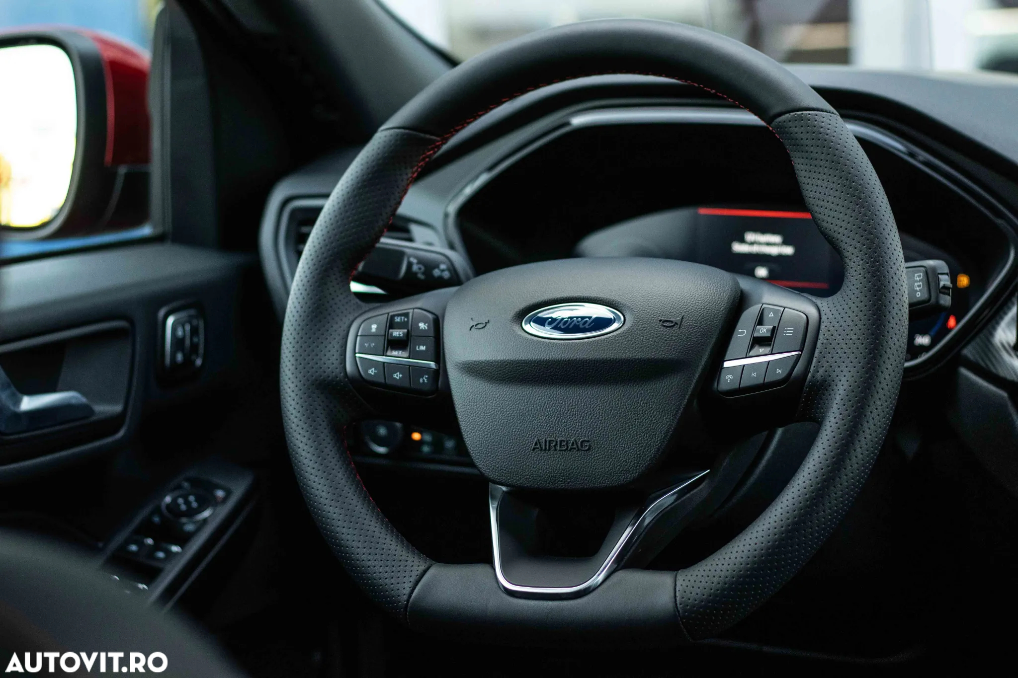 Ford Kuga 1.5 EcoBoost A8 FWD ST-Line X - 24