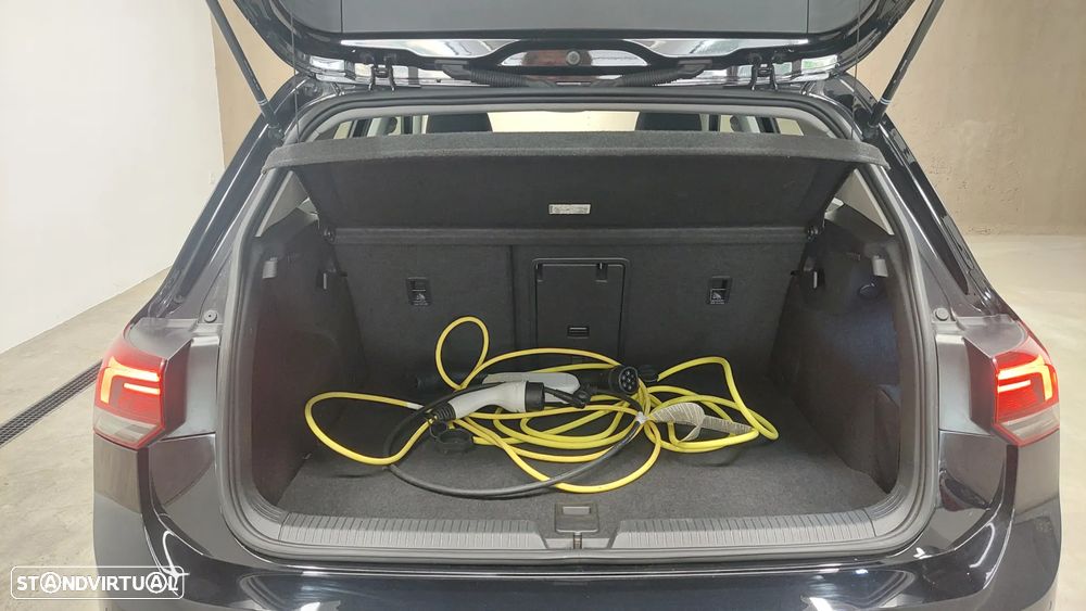 VW Golf 1.4 TSI e-Hybrid DSG - 20