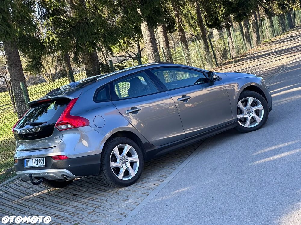 Volvo V40 Cross Country D2 Momentum - 5