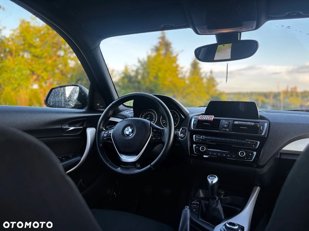 BMW Seria 1 116d - 6