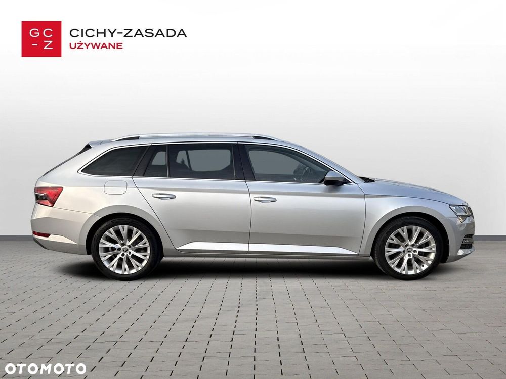 Skoda Superb 2.0 TDI SCR Style DSG - 7