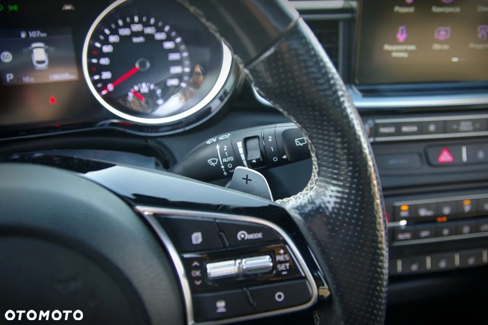 Kia ProCeed 1.6 CRDi GT Line DCT - 29