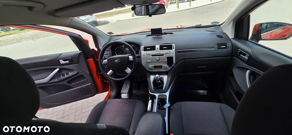 Ford Kuga 2.0 TDCi 2x4 Champions Edition - 35