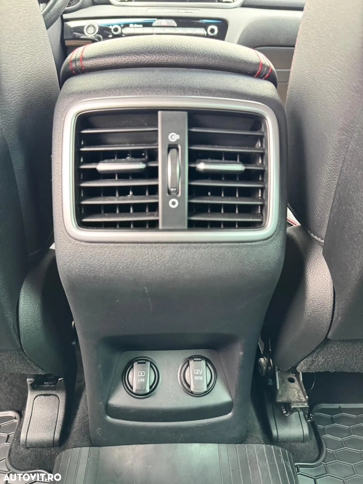 Kia Sportage 1.6 T-GDI 7DCT 4x4 GT Line - 30