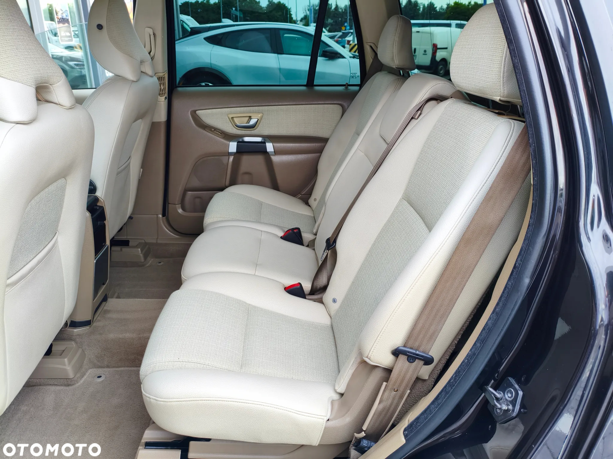 Volvo XC 90 D5 AWD Executive - 11