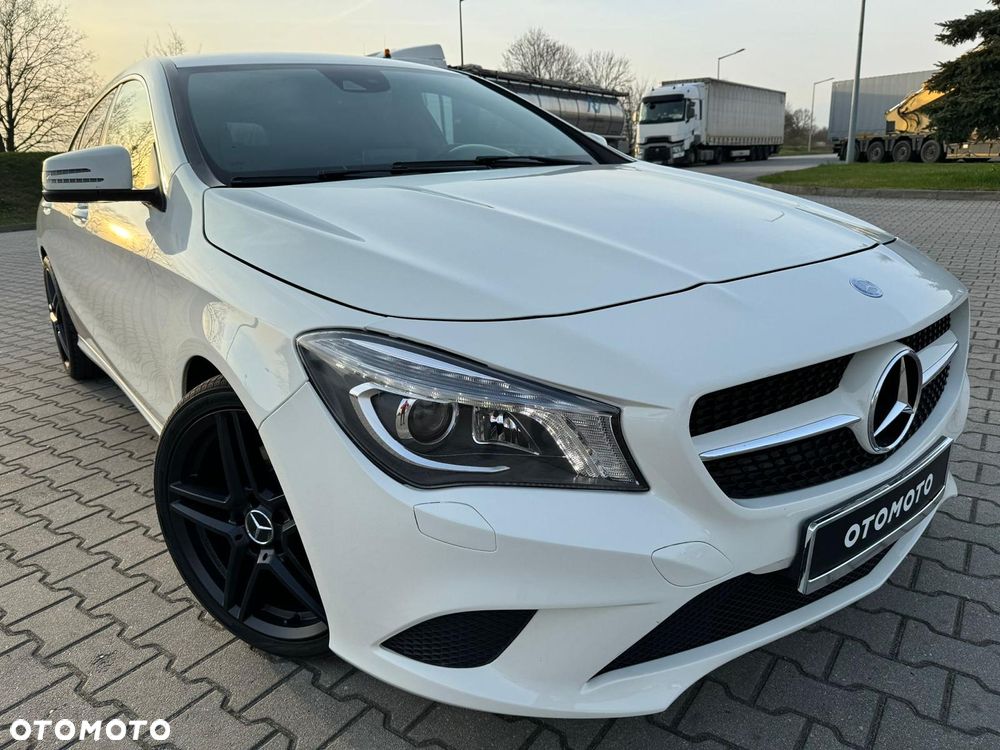 Mercedes-Benz CLA 220 d 7G-DCT Peak Edition - 2