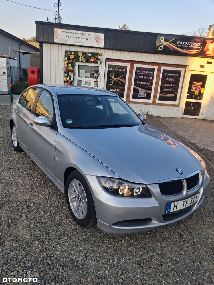 BMW Seria 3 - 10