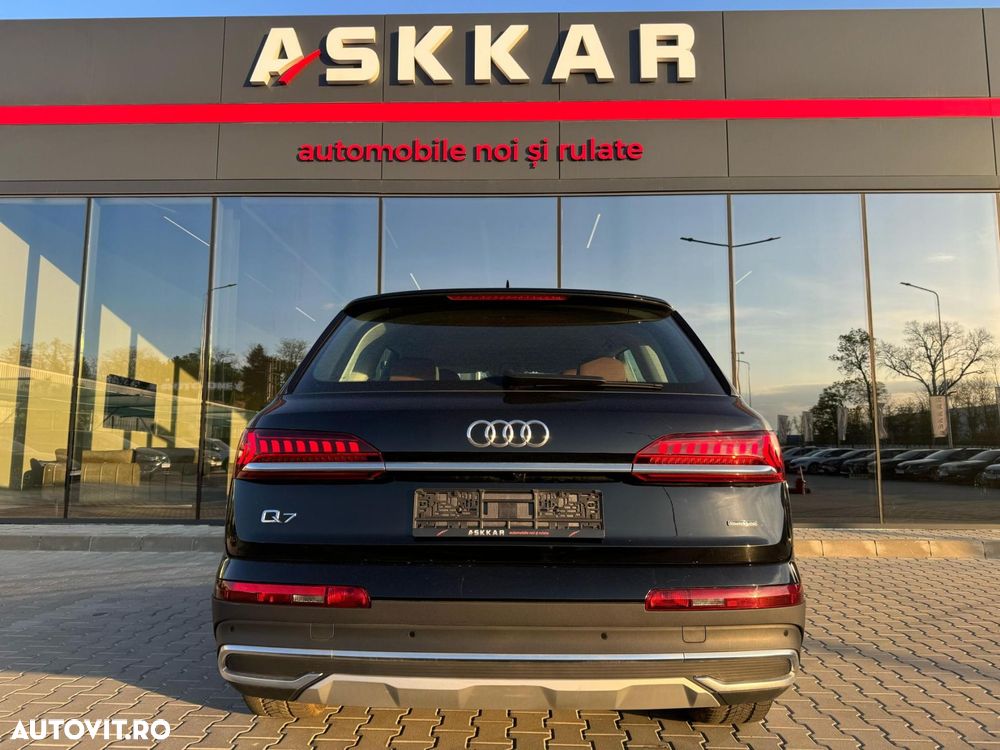 Audi Q7 55 TFSI e quattro tiptronic - 6