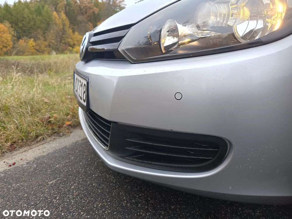 Volkswagen Golf - 8