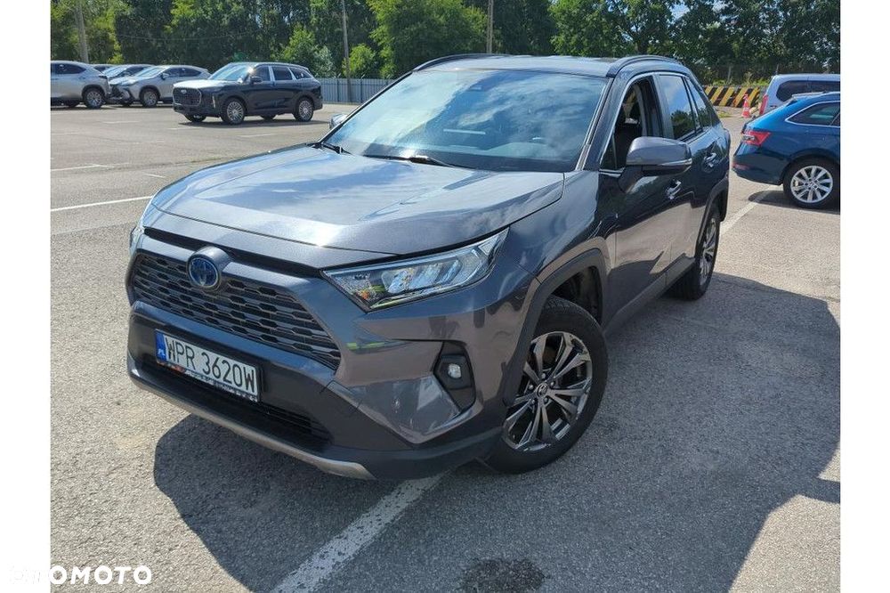 Toyota RAV4 - 1