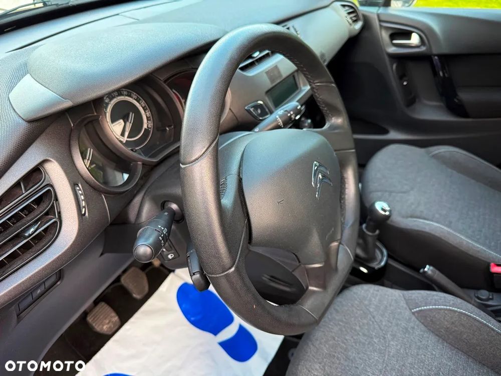 Citroën C3 Pure Tech (VTi) 82 Exclusive - 19