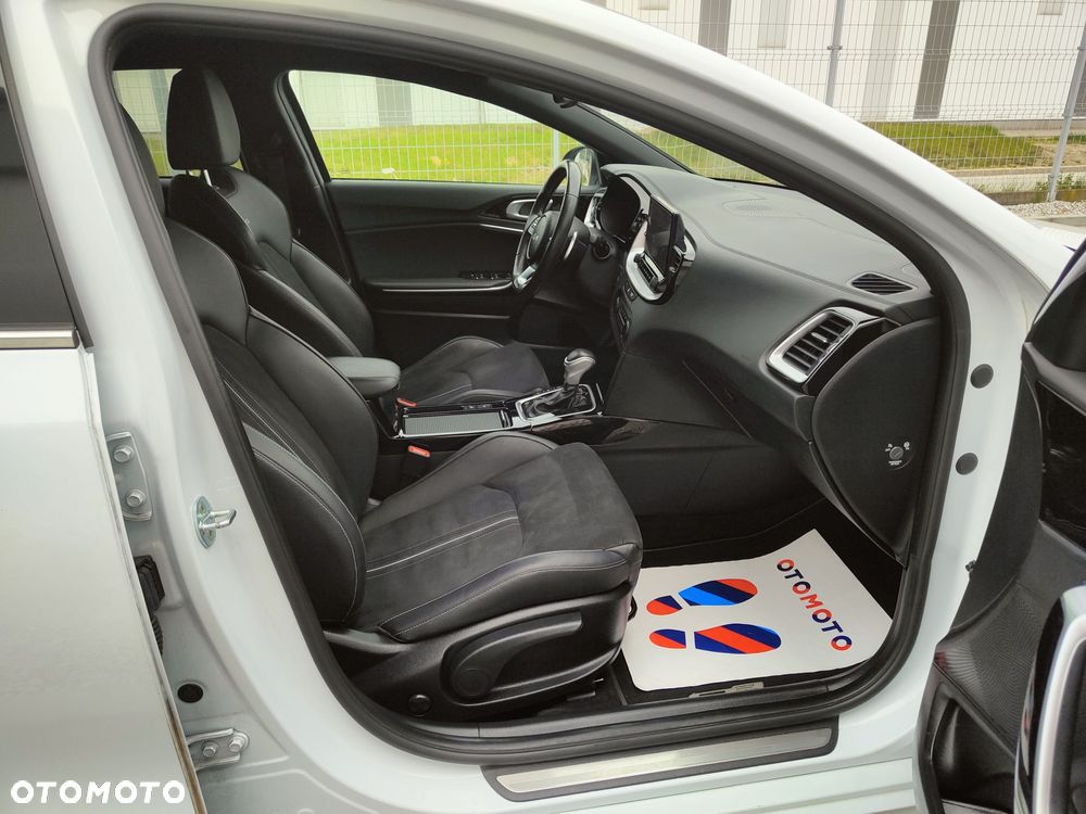 Kia ProCeed 1.5 T-GDI DCT7 OPF GT LINE - 12