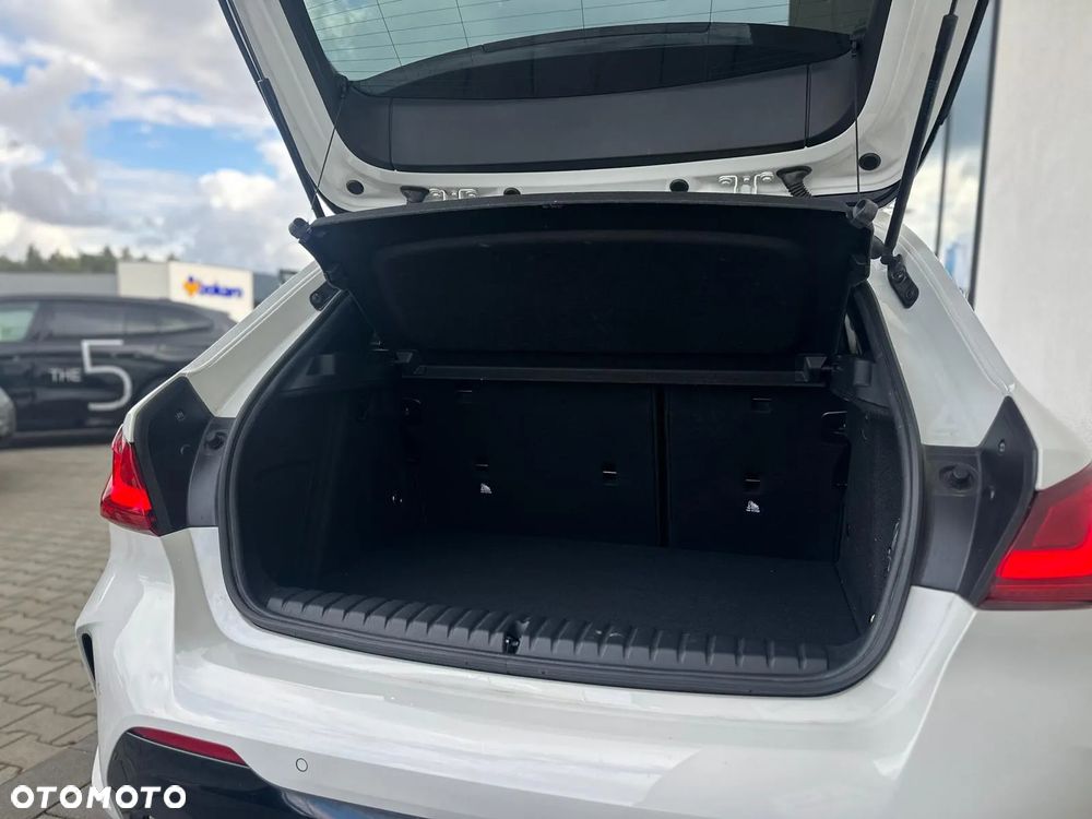 BMW Seria 1 118d M Sport - 4