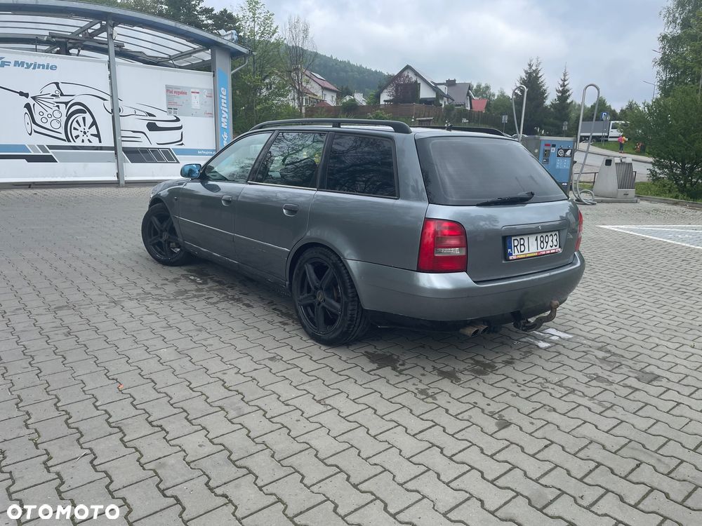 Audi A4 Avant 1.8T Quattro - 7