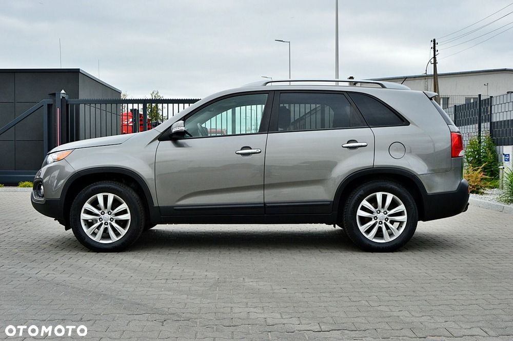 Kia Sorento - 4