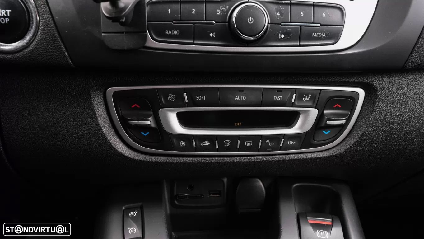 Renault Grand Scénic 1.5 dCi Dynamique S SS - 18