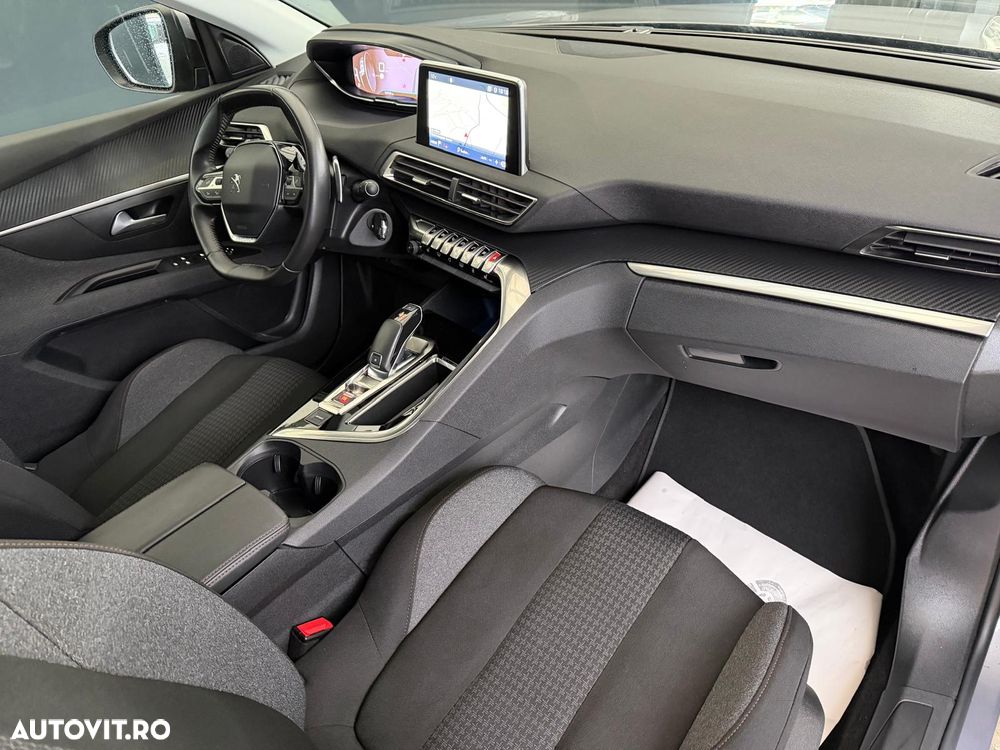 Peugeot 5008 BlueHDI 130 EAT8 Active Pack - 12