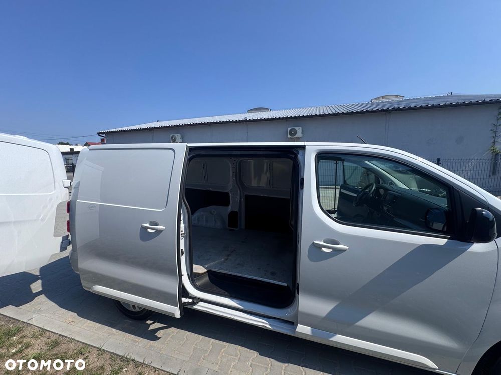 Opel Vivaro - 16