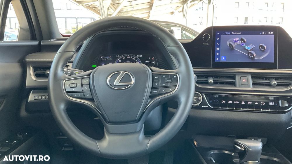 Lexus UX 250h Business Edition - 16