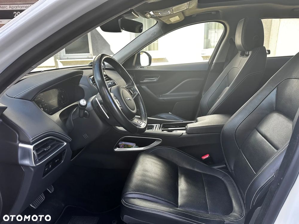 Jaguar F-Pace 2.0 i4D AWD R-Sport - 10