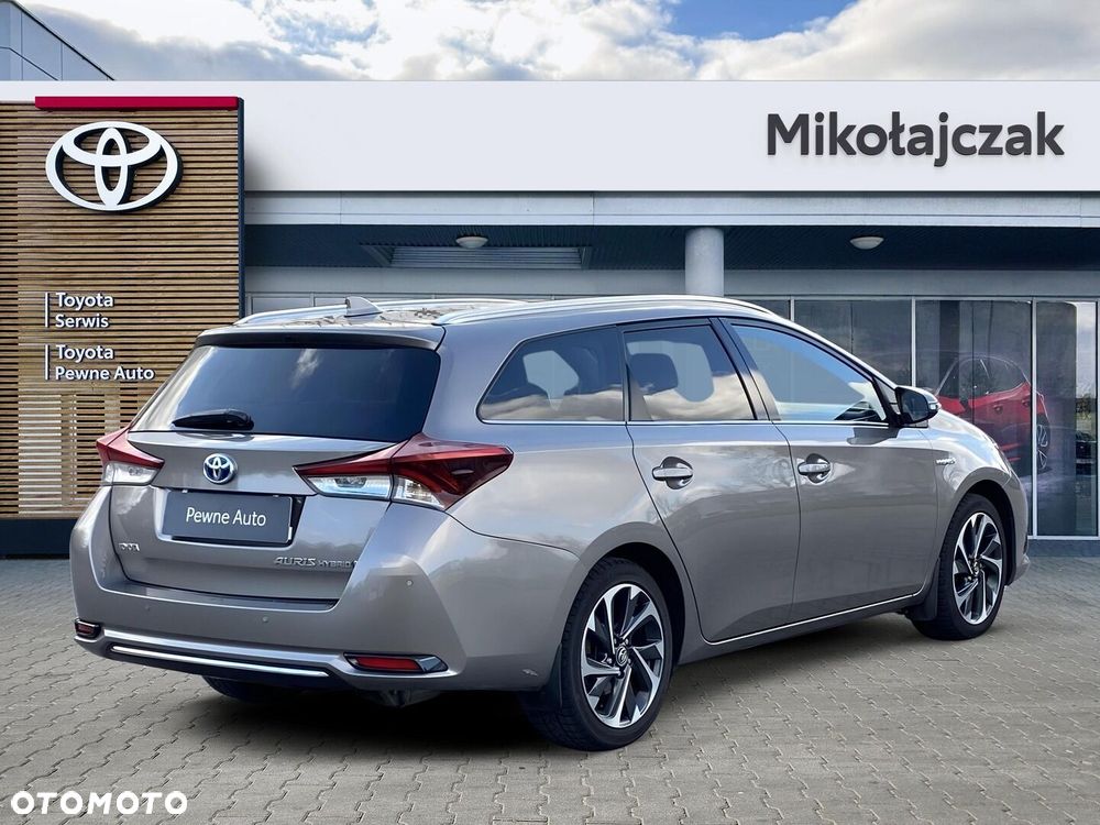 Toyota Auris Hybrid 135 Comfort - 3