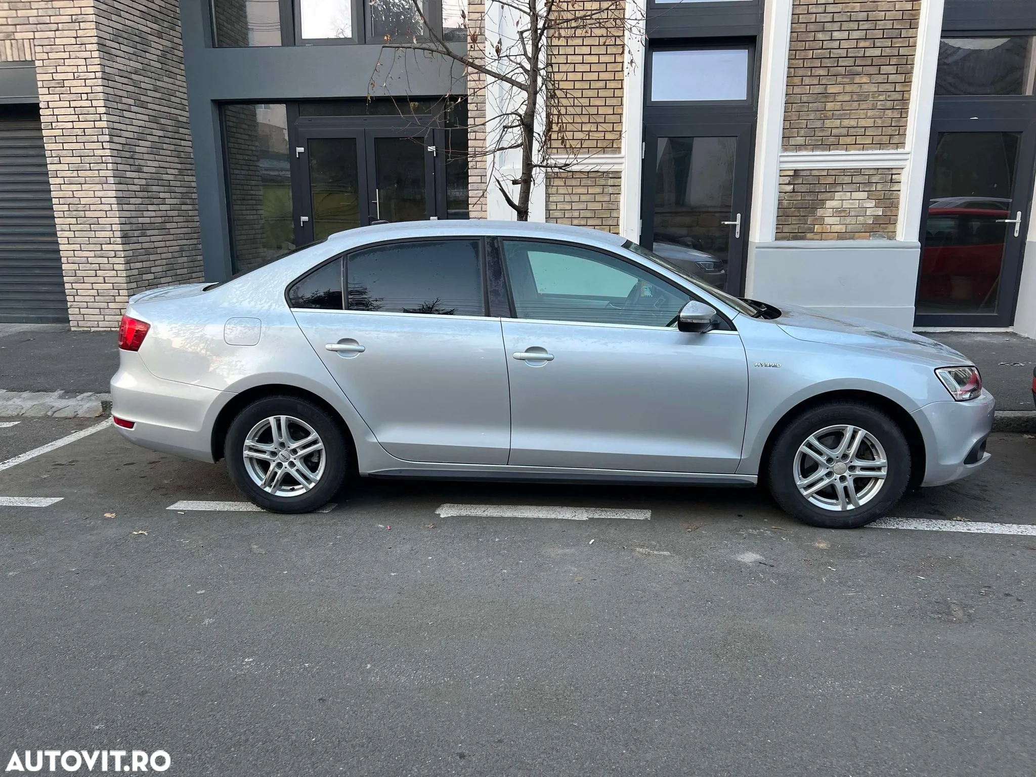 Volkswagen Jetta - 7
