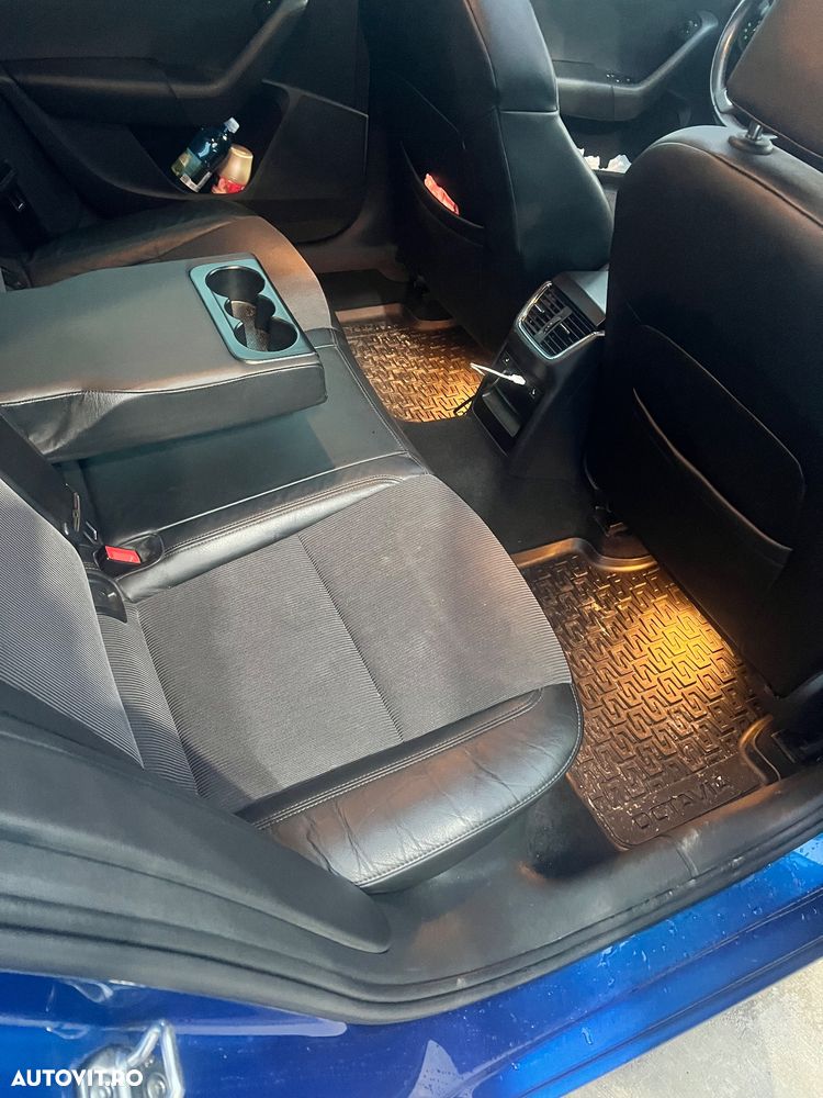 Skoda Octavia 2.0 TDI DSG 4X4 RS - 6